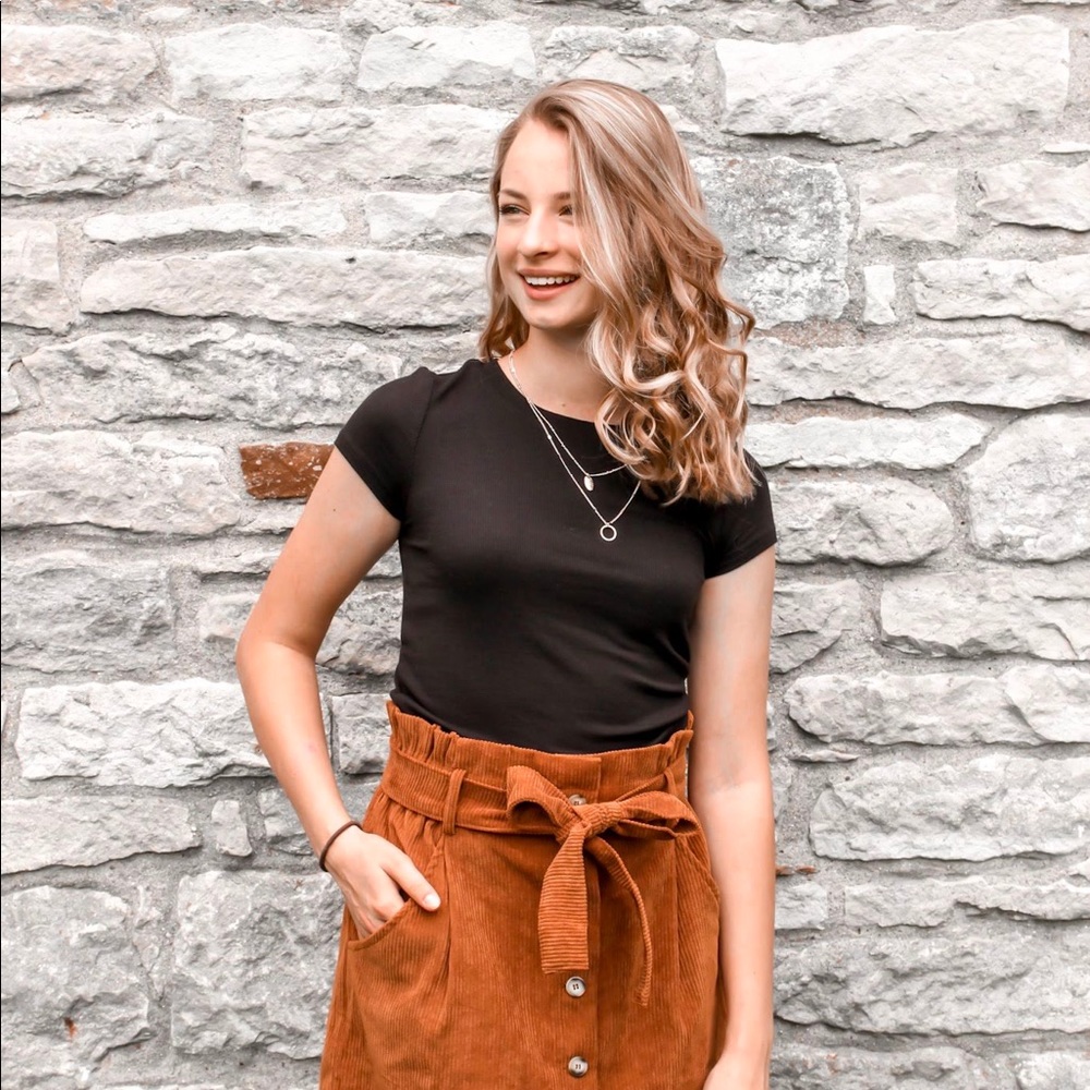 Meet your Posher, Madeline